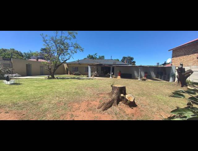 3 BEDROOM HOUSE FOR SALE IN FLORIDA